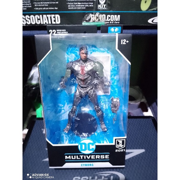 figure cyborg justice league ORI mcfarlane