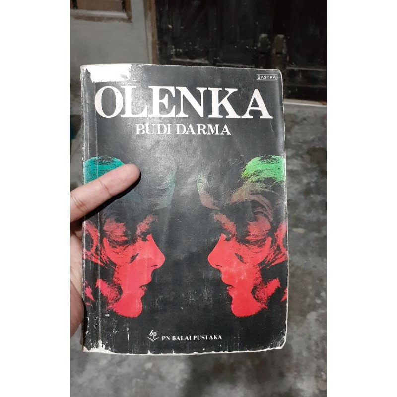 NOVEL OLENKA