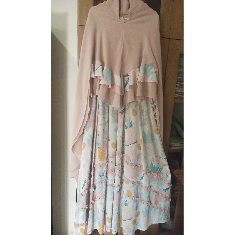 preloved gamis set syar'i zafeetri