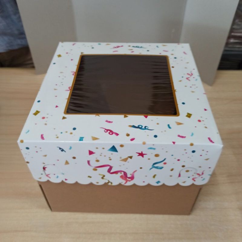 

Kardus Pita Putih Tinggi 20 cm Hantaran puding tart