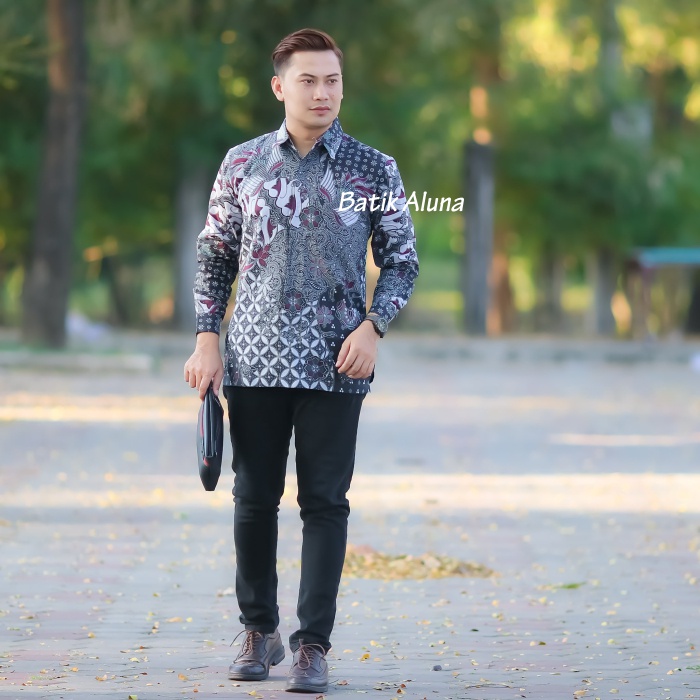 Atasan Kemeja Baju Batik Pria Lengan Panjang Baju Kemeja Batik Pria Lengan Panjang Premium Jumbo Batik Cowok Cowo modern slimfit Slim fit Mega Mendung Priamega Mendung Pria Seno Joyo Tuban Pekalongan Berkualitas BATIK ALUNA