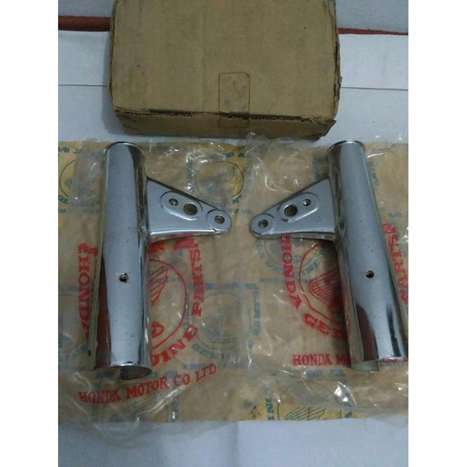 Kupingan lampu Honda CB125 original
