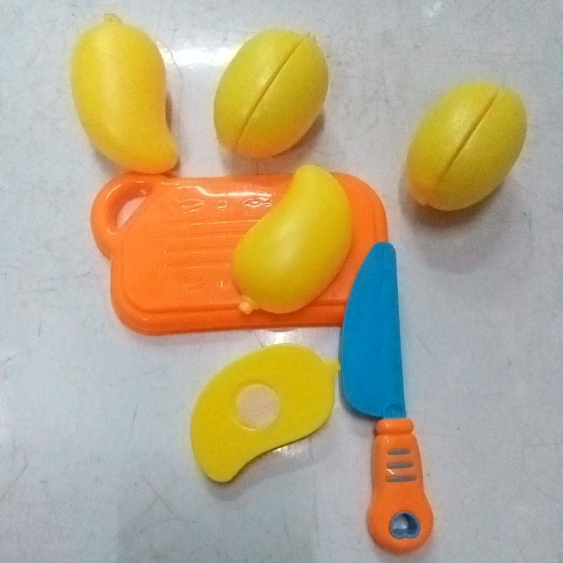 Cutting Game Buah Potong 2 Lemon dan 2 Mangga Warna Kuning Nampan dan Pisau