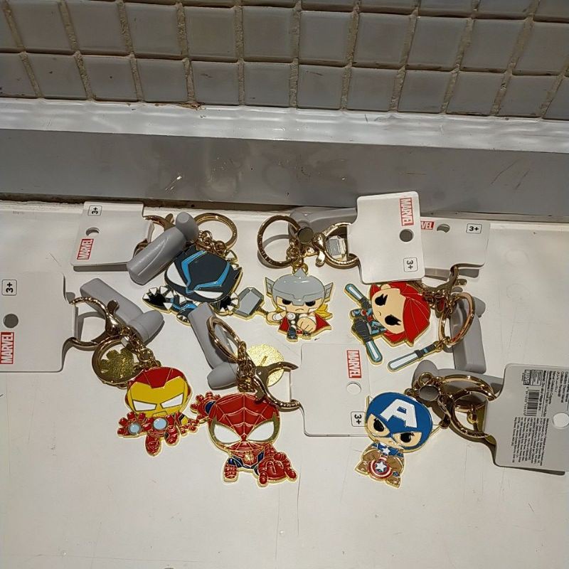 Miniso Gantungan kunci marvel