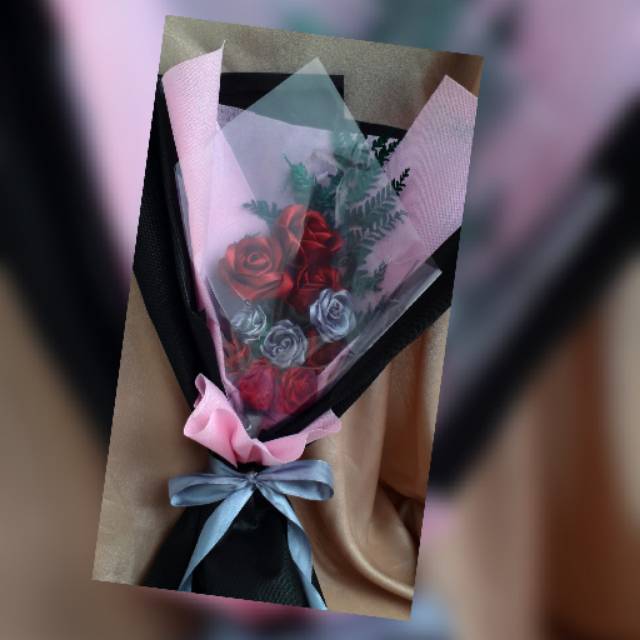 

Hand Bouqet bunga pita Satin