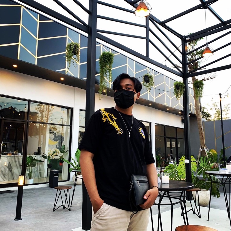 kaos Bordir Naga Hitam