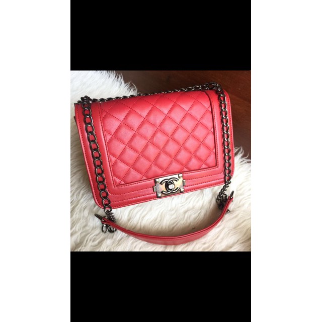 TAS CHANEL BOY MEDIUM 25CM