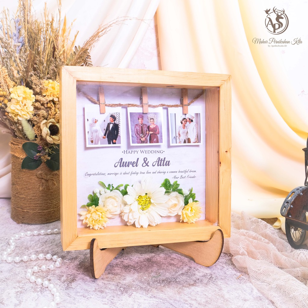 KADO PERNIKAHAN FLORA, FRAME BINGKAI CUSTOM FOTO UKURAN 20x20 CM