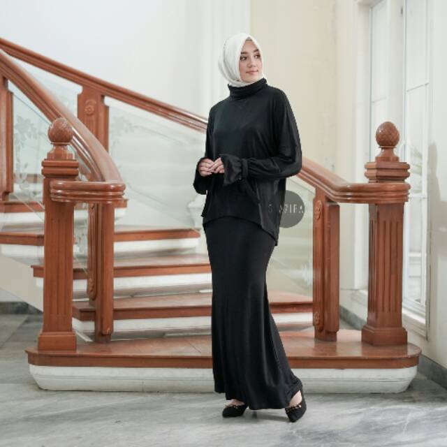 Zalia Set BLACK