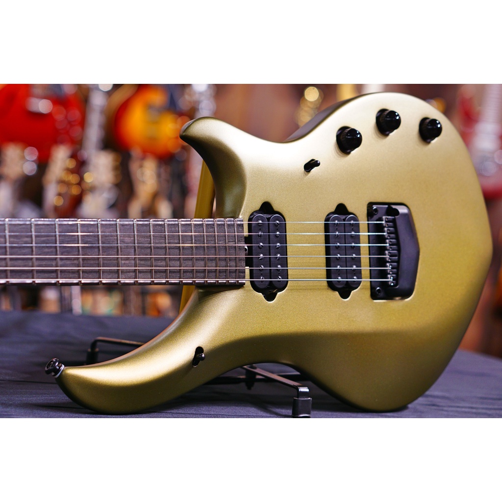 Ernie Ball Music Man BFR John Petrucci Majesty - Dargie 3 M08337