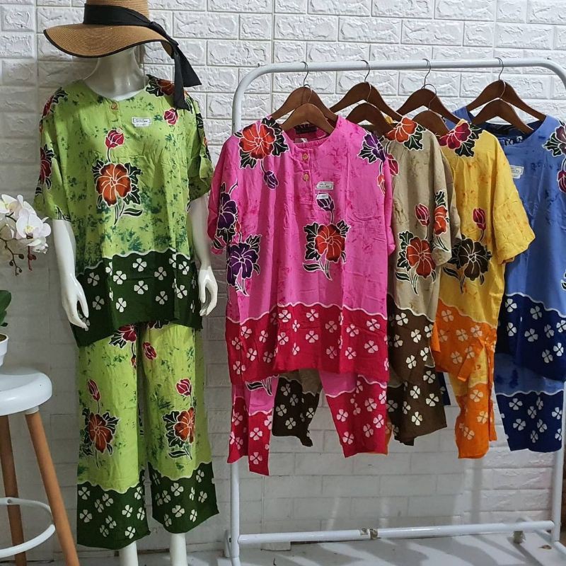 PIYAMA KENCANA UNGU LABEL HITAM