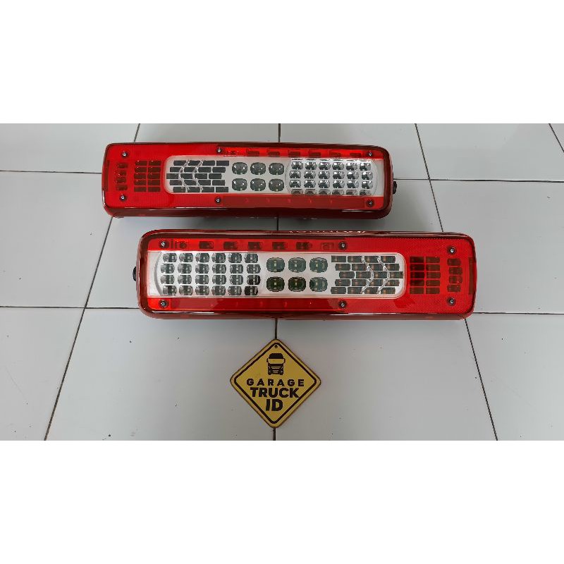 STOP LAMP VOLVO LAMPU REM TRUCK VOLVO + SOKET