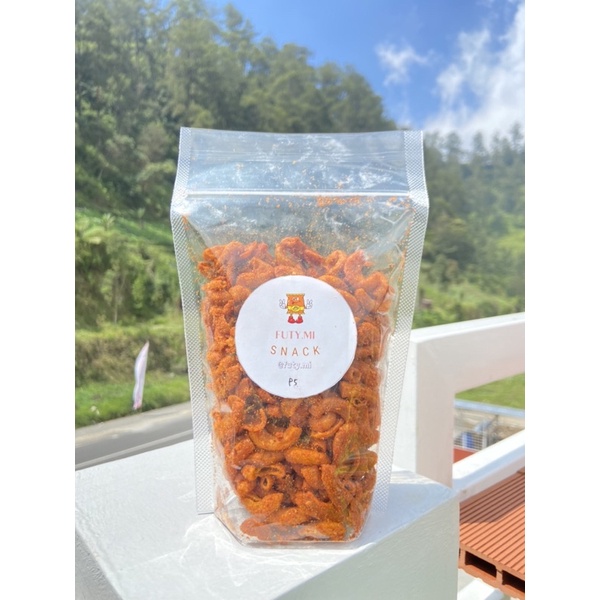 

makaroni pedas daun jeruk 150gr