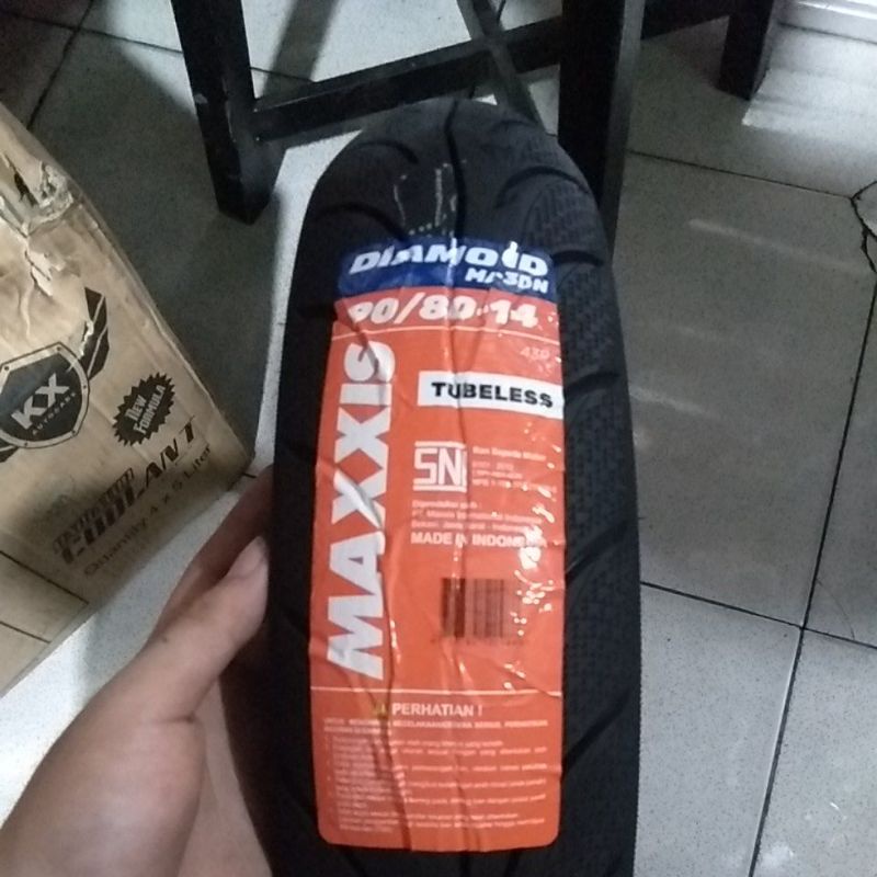 Maxxis Diamond 90/90 - 90/80 - 80/90-14