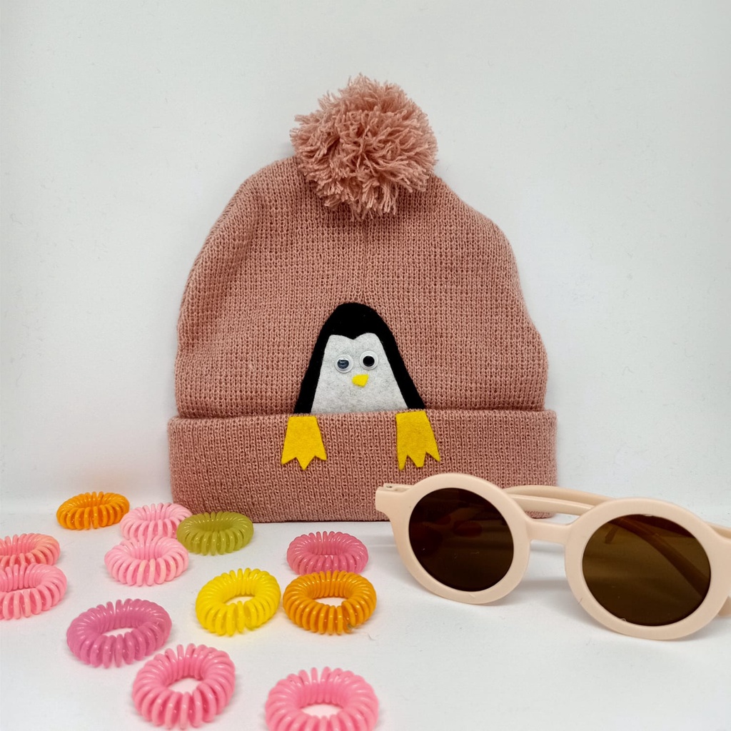 kupluk bayi motif penguin / kupluk anak motif karakter penguin