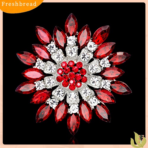 [ TERLARIS]Women Fashion Flower Brooch Crystal Rhinestone Jewelry for Wedding Party Gift