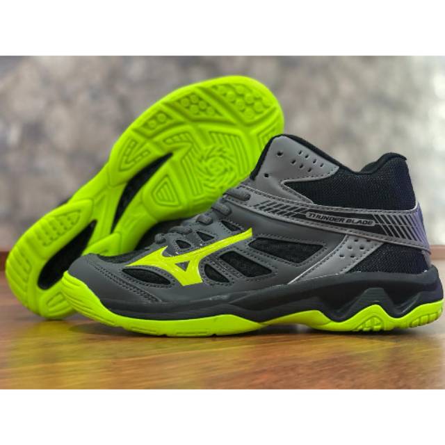 Mizuno thunderblade premium-mizuno thunderblade impor-sepatu voli terbaru-sepatu voli murah