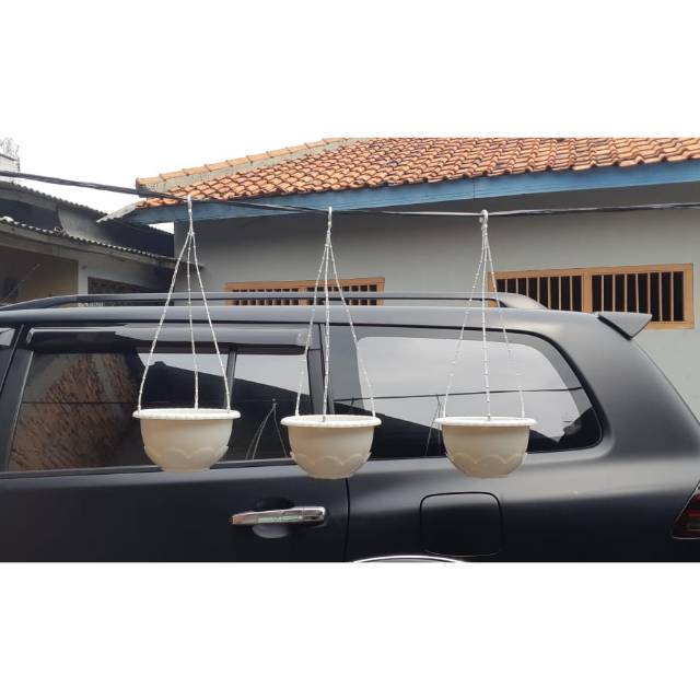 Pot bunga gantung putih SHALLOM 23cm tatakan bawah Pot bunga gantung putih SHALLOM 23cm tatakan bawah