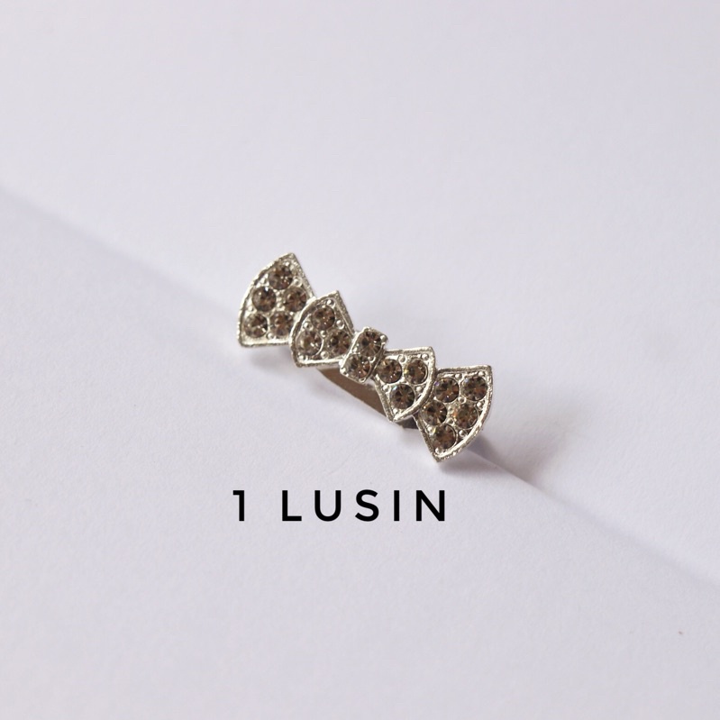 12 pcs bros dagu / 1 lusin bros dagu / bros dagu lusinan / bros dagu harga grosir / grosiran / Bahan Bros Juntai / Bahan Bros / Bros Kecil / Bros Mini / Bros Jilbab / Bros Dada / Bros Hijab-SILV-PITATUNDEL-1LSN