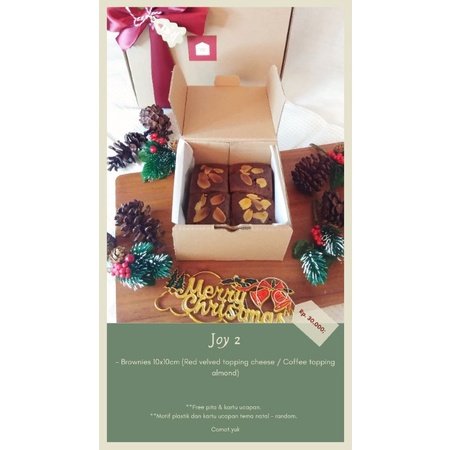 

Christmas Hampers "JOY 2" - Comot.yuk - Brownies 10x10cm