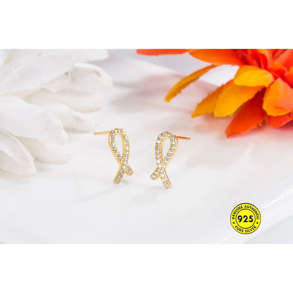 Anting Tusuk Sterling Silver 925 Desain Salib Hias Berlian Imitasi Anti Air Untuk Wanita