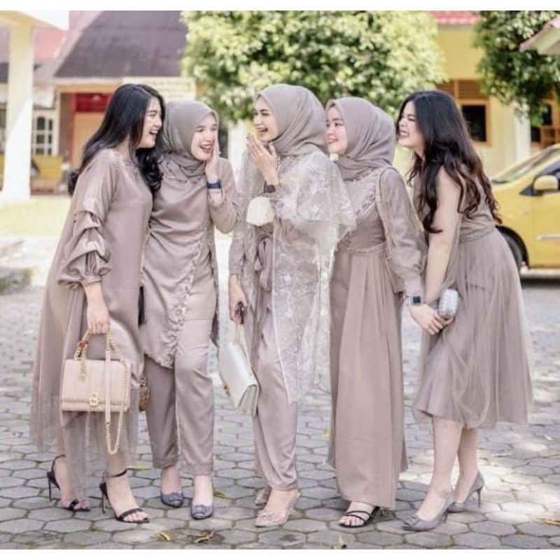 Baju Bridesmaid Satin - Homecare24