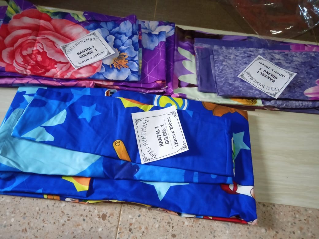 Sprei Homemade Karakter Doraemon Grosir Perlengkapan Kamar Tidur Seprai Springbed Murah Cod