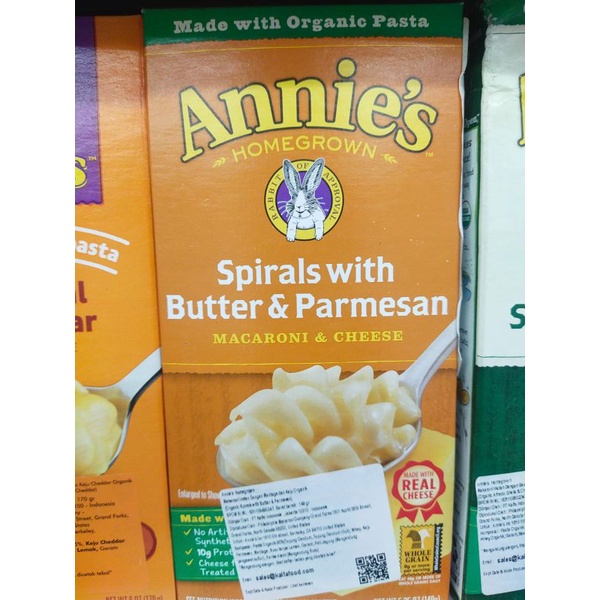

macaroni instant dengan mentega dan keju organic