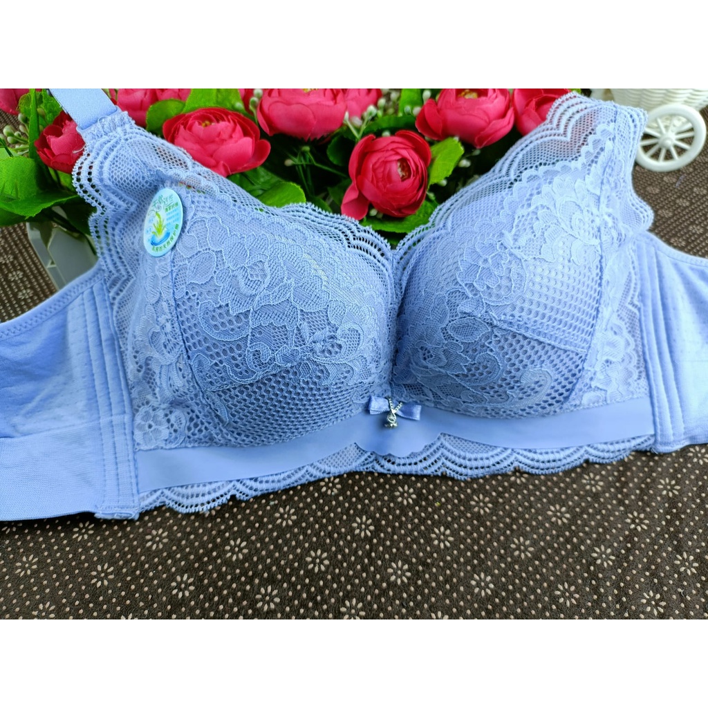 BRA / BH WANITA 268  KAWAT UKURAN 34-40 KAIT 4 TERDAPAT 5 WARNA BAHAN IMPORT PAKAIN DALAM WANITA