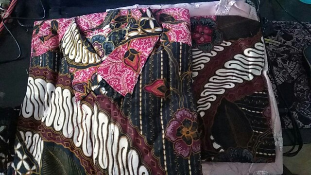 Batik Couple Kebaya Set Calista Tunangan Lamaran Wisuda Kondangan