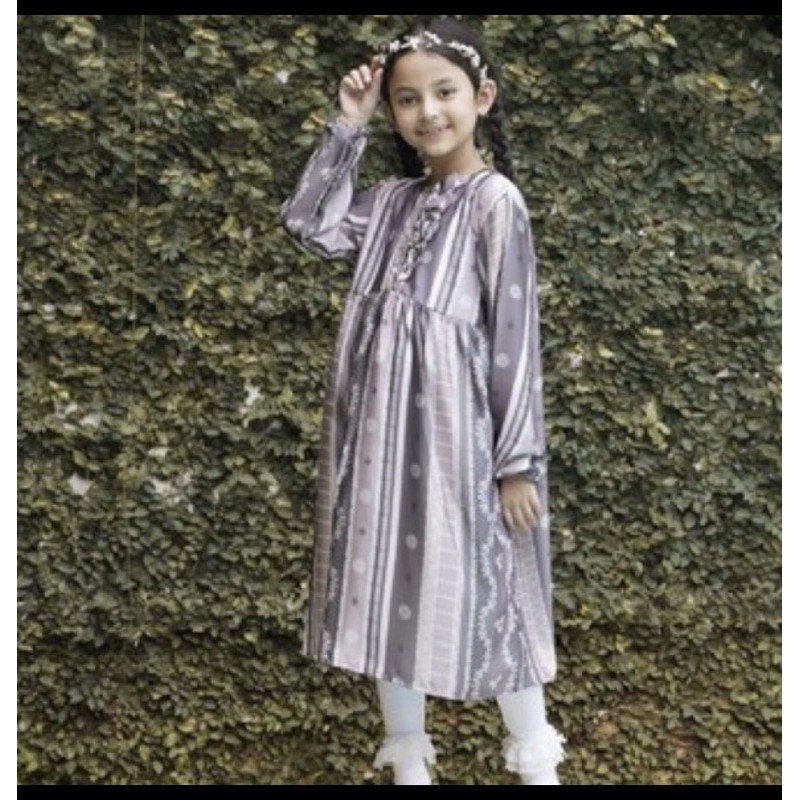 edelweis anak vanilla hijab