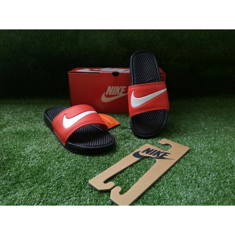 Nike Benassi Swoosh Black/Red/White