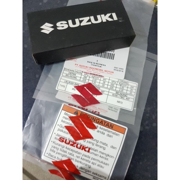 

stiker set label peringatan, tekanan ban dan label tanki bensin suzuki satria fu ori SGP