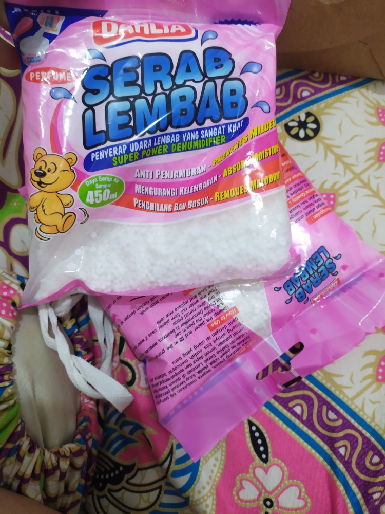 Dahlia Serab Lembab Bau Dan Jamur Ruangan Kamar Kost Kos Refill 450ml