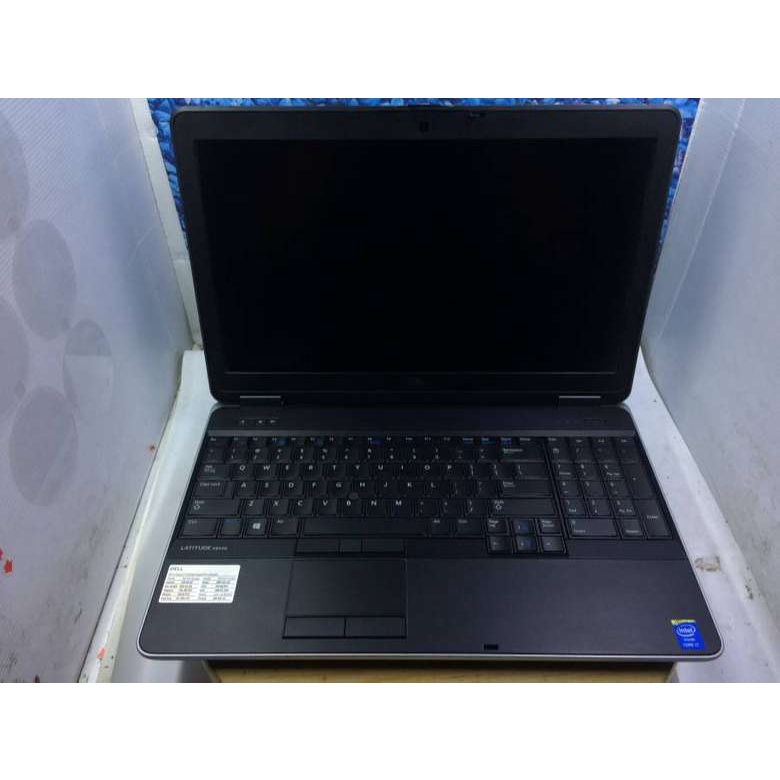 DELL i7 8GB 128GB SSD Second Bekas