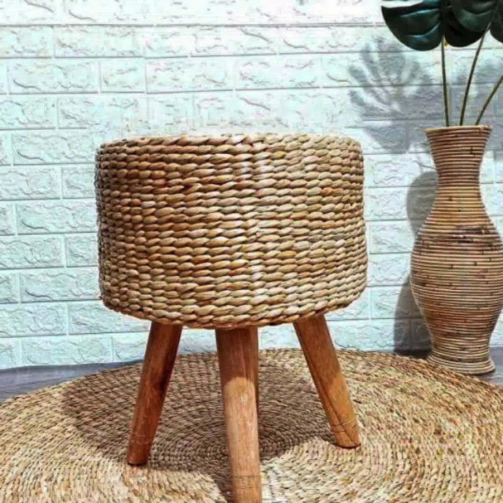 Stool Anyaman / Kursi Anyaman / Kerajinan Anyaman Eceng Gondok