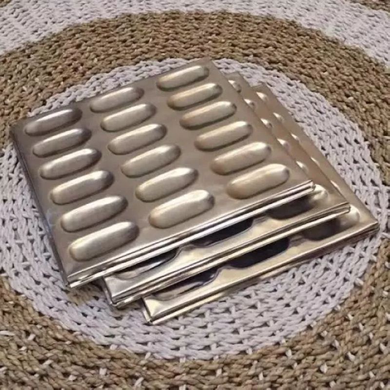 Loyang Lidah Kucing 22.5x24 | 25.5x26.5 | 30x30 / Cetakan Lidah Kucing Isi 18 | 21 | 32 Lubang