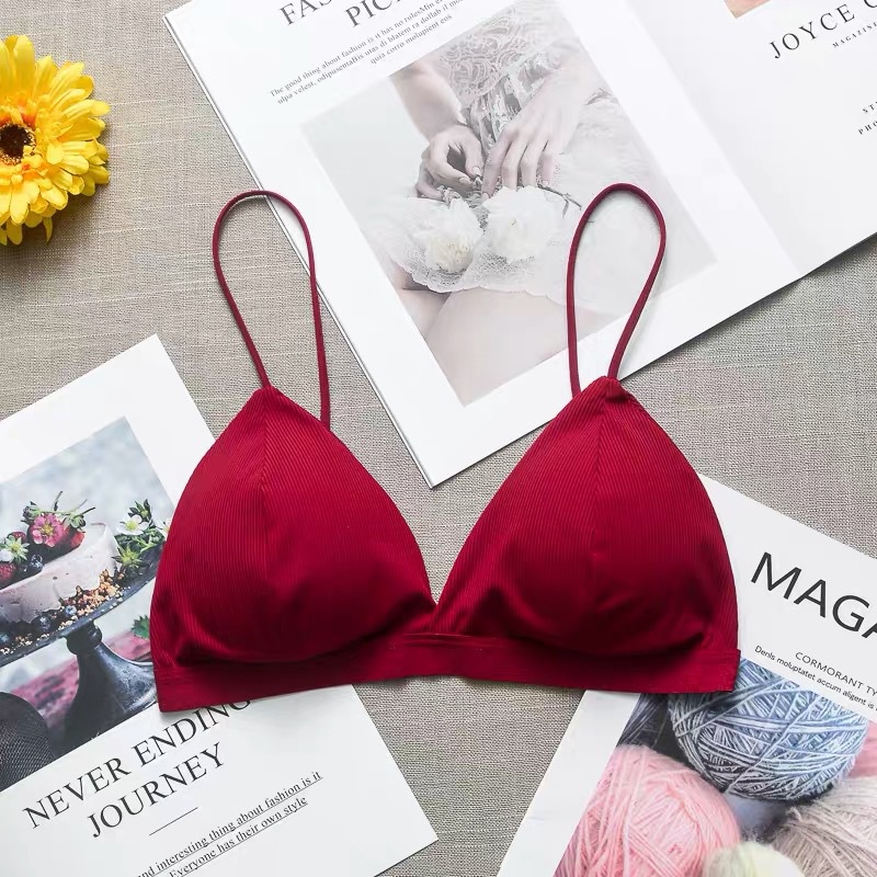 GO! BR620 Bra Wanita Tanpa Kawat Bahan Halus Pakaian Dalam bralette Push Up Elastis Sexy