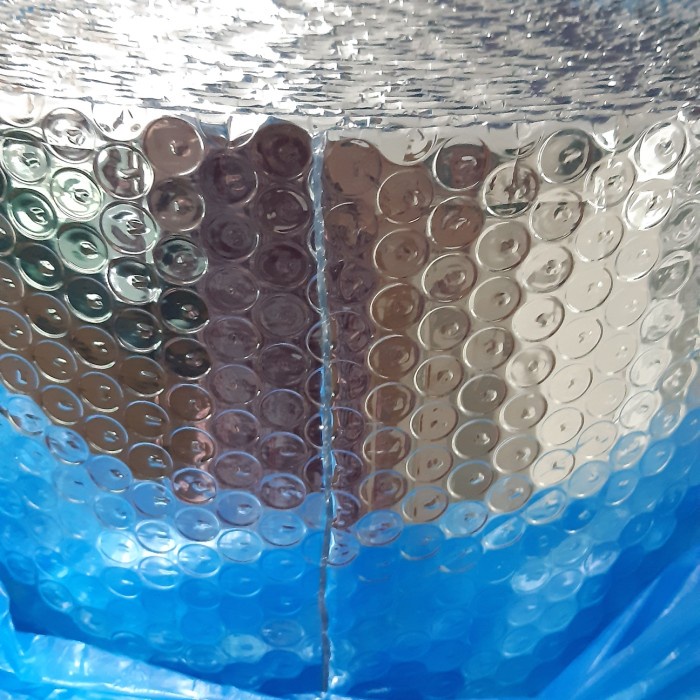 Aluminium Foil Bubble Peredam Panas Atap Spandek Stok terbaru