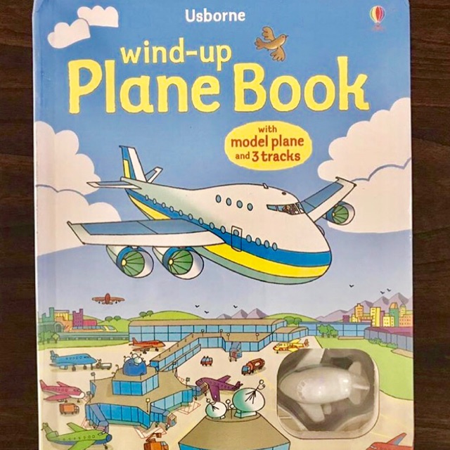 Usborne wind up plane book