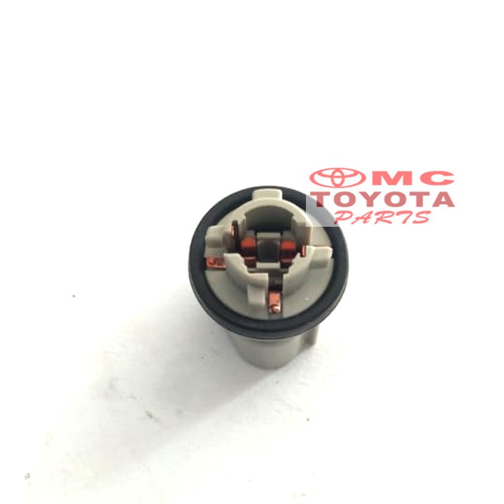 Socket Soket Lampu Sen Depan Corolla Great Land Cruiser 90075-99091