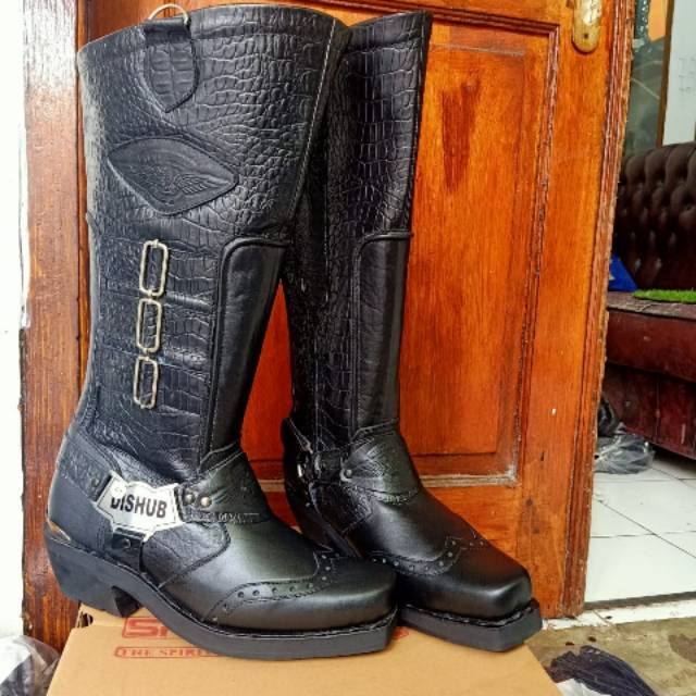 Sepatu boots  tunggang kulit asli motif kulit buaya TYPE
S.040