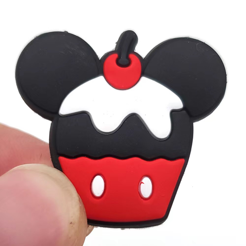 Charms Pin Bentuk Mickey Mouse Untuk Sepatu Task