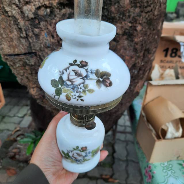 Lampu minyak antik madein japan