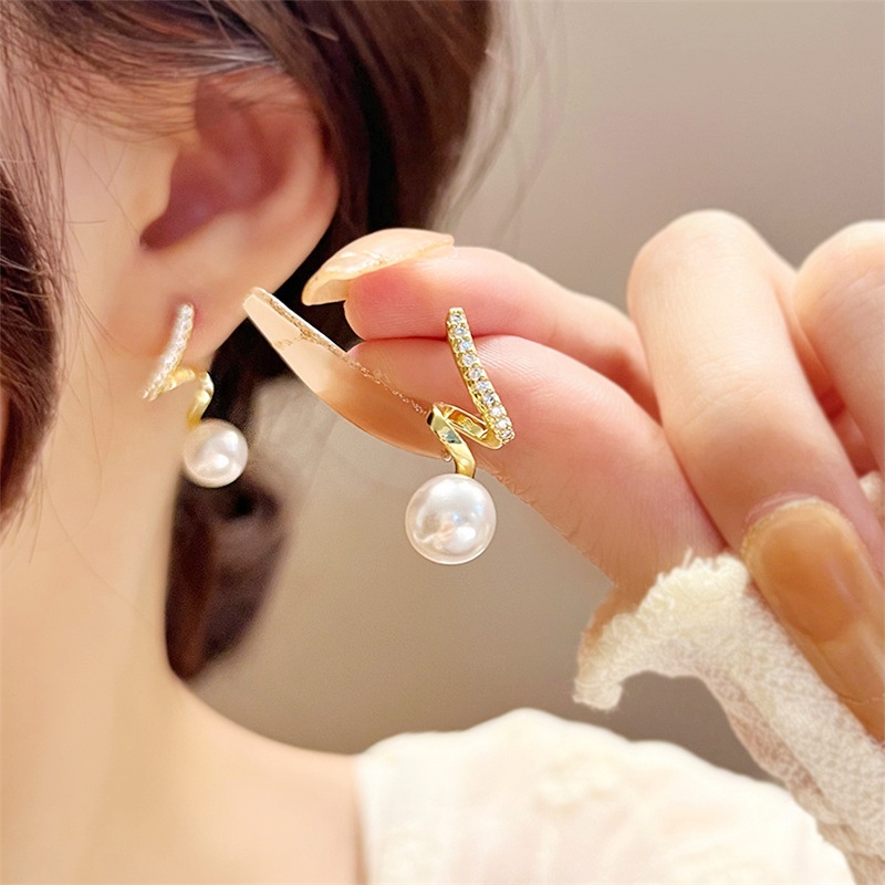 Anting Tusuk Silver S925 Desain Twist Hias Mutiara + Berlian Imitasi Gaya Korea Untuk Wanita