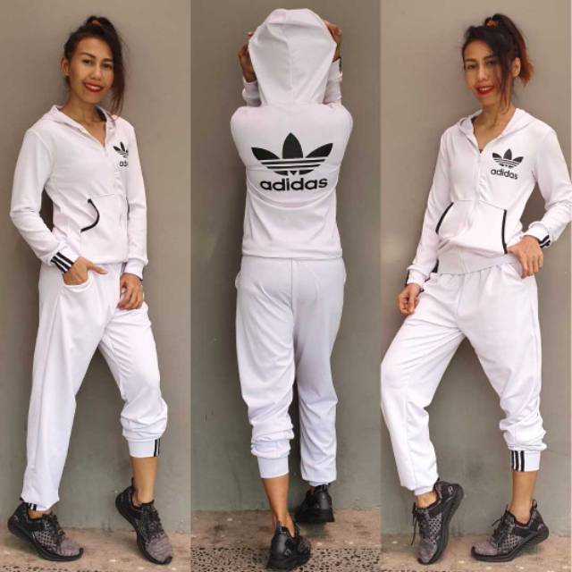 Setelan adidas
