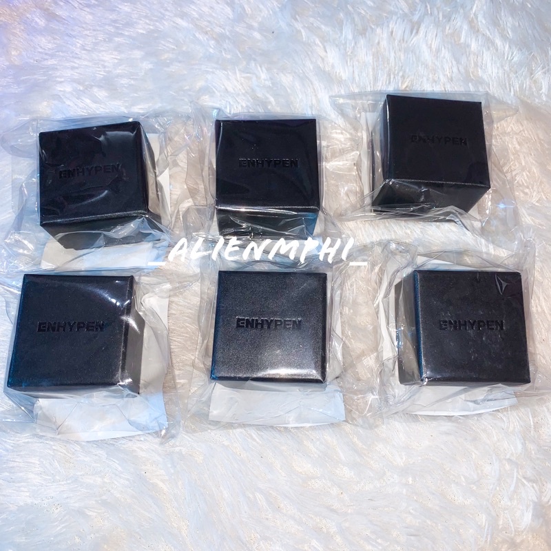 [Ready Stock] Enhypen earring ear cuff earcuff carnival bdc uniform