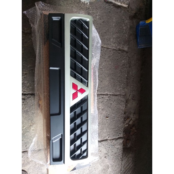 GRILL DEPAN L300 FRONT GRILL + 3 BERLIAN COLT L-300 TH 2007