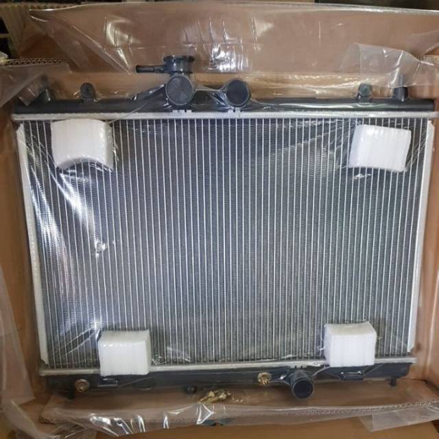 Radiator nissan livina matic