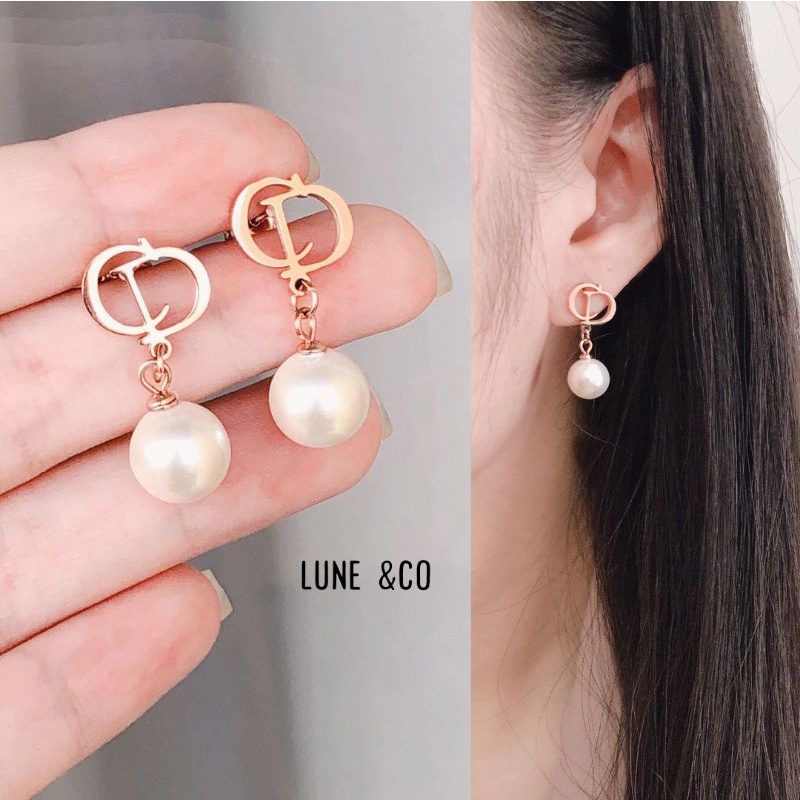 Anting DC Mutiara Gantung Titanium AS25